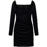 Lyhyt mekko Guess  Off Shldr Calista Dress  EU XS