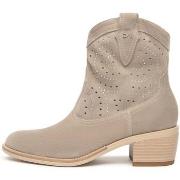 Saappaat NeroGiardini  Velour Tr Basilea 828 Natur  37