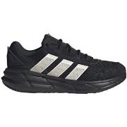 Kengät adidas  JP5938  42