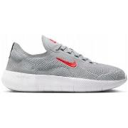 Kengät Nike  Free  41