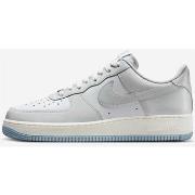 Kengät Nike  Air Force 1 07  47 1/2