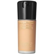 MAC Cosmetics Studio Radiance Serum-Powered Foundation Nc35 - 30 ml