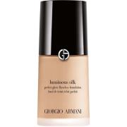 Giorgio Armani Luminous Silk Foundation 3.5 Light To Medium, Oliv