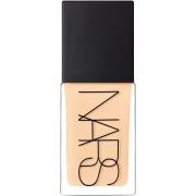 NARS   Light Reflecting Foundation Lima