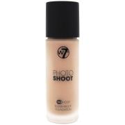 W7 Photo Shoot 16H Budge Proof Foundation