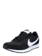 Nike Sportswear Tennarit 'Valiant'  musta / valkoinen