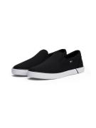 TOMMY HILFIGER Slip on -tennarit  marine / punainen / musta / valkoine...