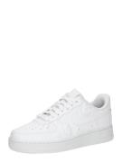 Nike Sportswear Matalavartiset tennarit 'AIR FORCE 1'  valkoinen