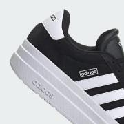 ADIDAS SPORTSWEAR Matalavartiset tennarit 'VL Court Bold'  musta / val...