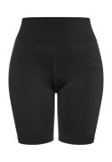 IZIA Leggingsit  musta