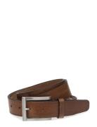 Struer Brown Saddler