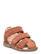 Macey Closed Toe Brown Wheat