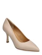 Classic Pump Medium Beige Apair