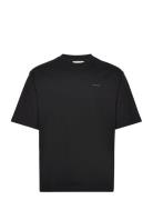 M. Relaxed Tee Black HOLZWEILER