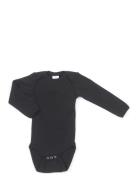 Body Ls, Black Black Smallstuff