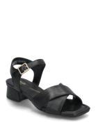 Serina35 Cross D Black Clarks