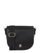 Th Logotape Saddle Bag Black Tommy Hilfiger