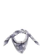 Bandana White Amanda Christensen