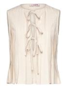 Lina Top Cream A-View