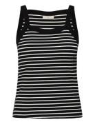 Fqzia-Top Patterned FREE/QUENT