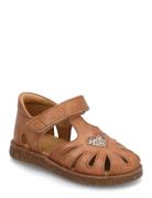 Sandals - Flat - Closed Toe Brown ANGULUS