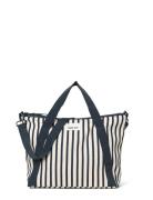 Day Gweneth J Beachy Cross Navy DAY ET