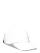 Pique Classic Cap White Fred Perry