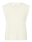 Slamaris Vest White Soaked In Luxury