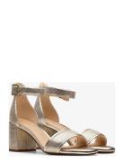 Ezoria Mae D Gold Clarks