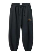 Capri Motel Pants Black Nikben