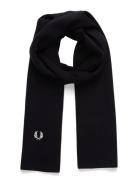 Classic Merino Wool Scarf Navy Fred Perry