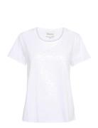 09 The Otee White My Essential Wardrobe