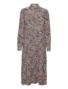 Coleen Patterned Six Ames