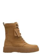 Torhill Style D Beige Clarks