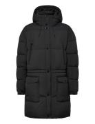 H-Condolo2_In Black BOSS