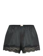Origins Shorts Black Dorina