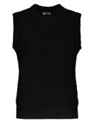 Emilie Vest Black Urban Pi Ers