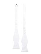 The White Self Tie Bow Tie White AN IVY