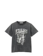 Zenasw T-Shirt Black Sofie Schnoor