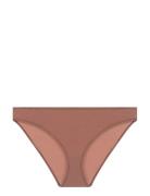 Noa Brief Brown Dorina