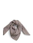 Pcjolanda Square Scarf Bc Brown Pieces