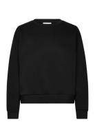 O-Neck Sweat Over Black Enkel Studio