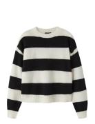 Nlfbynthe Stripe Ls Short Knit Black LMTD