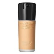 MAC Studio Radiance Serum-Powered Foundation 30 ml - NC30