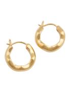 Bolded Wavy Earrings Gold Accessories Jewellery Earrings Hoops Gold Sy...