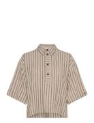 Eskasia Boxy Blouse Tops Shirts Short-sleeved Beige Esme Studios