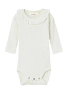 Nbfrachel Nis Ls Slim Body Lil Noos Bodies Long-sleeved Cream Lil'Atel...