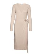 Fine Knit Rib Wrap Midi Dress Polvipituinen Mekko Beige Davida Cashmer...