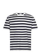 Adieu T-Shirt Tops T-shirts Short-sleeved Navy Makia
