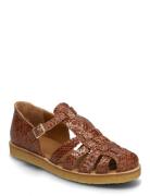 Sandals - Flat - Closed Toe Matalapohjaiset Sandaalit Brown ANGULUS